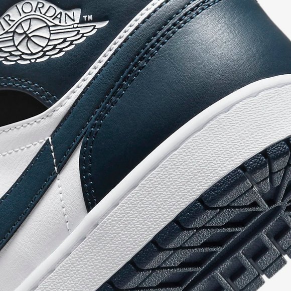 Air Jordan 1 Mid Men\'s Sneakers Armory Blue/White/Black - USA Size: 11 main image 12